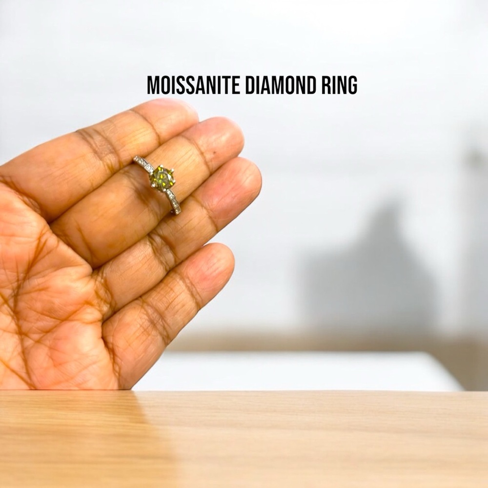 260. Moissanite Diamond Ring in Silver